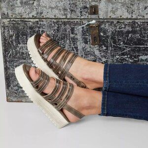 Bed Stu Ensley Strappy Leather Sandal in Taupe Rustic